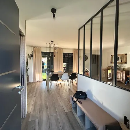 Maison Individuelle Cloturee Holiday home Coutras