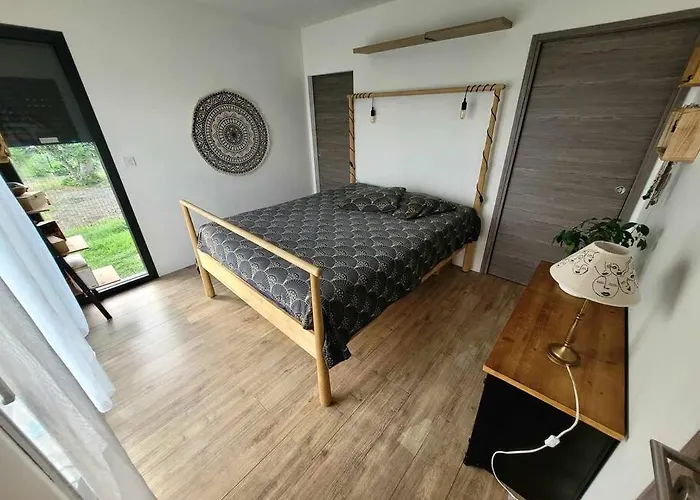 Hotel Maison Individuelle Cloturee Coutras