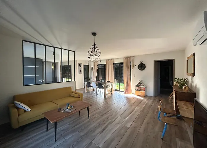 Maison Individuelle Cloturee Hotel 3*