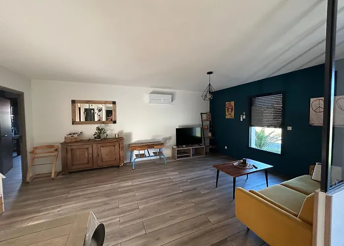 Maison Individuelle Cloturee 3* Coutras